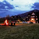 Przy Dolinach Park Daire