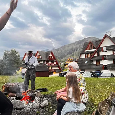 Daire Przy Dolinach Park *